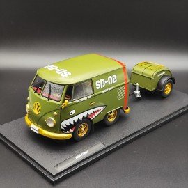 Volkswagen Kool Kombi 1:18